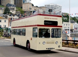 Open top bus for wedding hire in Berkshire